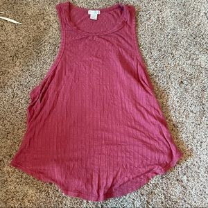 Tilly’s pink tank